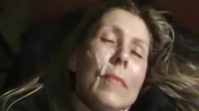 XXX pas d'inscription  Bluevaska il a déchiré et coupé extrait de video de sexe les graines dans son estomac