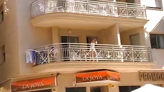 XXX pas d'inscription  Katya comas. video prno gratuit