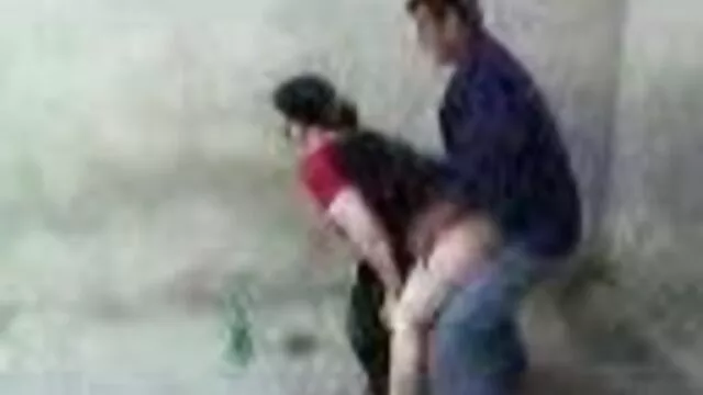 XXX pas d'inscription  Pour passer la video femme xxx nuit, un homme noir voulait rencontrer une petite fille