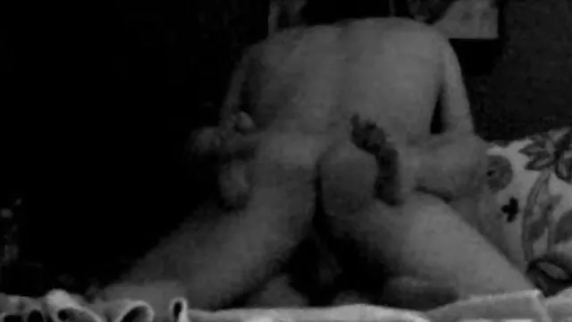 XXX pas d'inscription  En levrette film porno gratuit partouze brune en bas