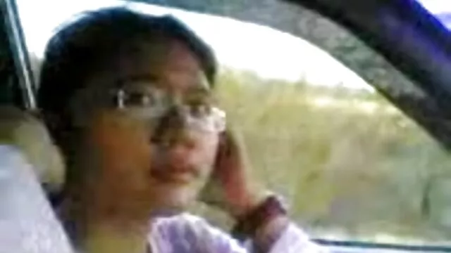XXX pas d'inscription  Dame avec de gros seins extrait video sexe sucé et baise bien