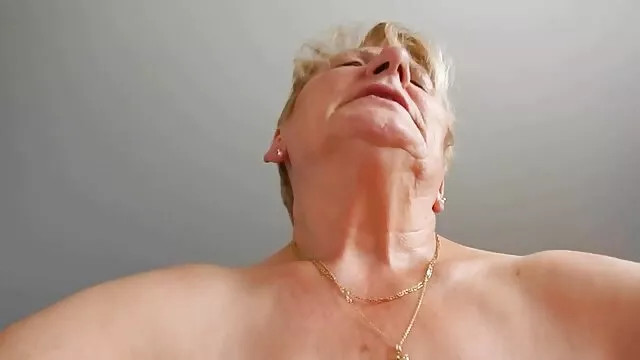 XXX pas d'inscription  Six orgie beautés par sexe streaming français la piscine de roulement