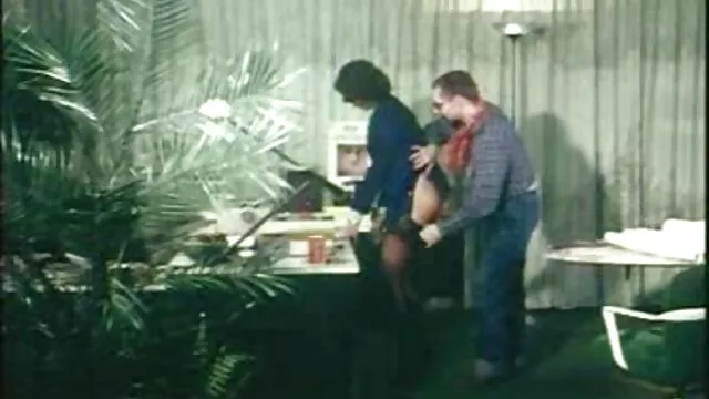 Porno gratuit sans inscription  J'ai trouvé le video x de viol gratuit poulet sur l'étagère, et après avoir fixé la langue, je me suis laissé jeter