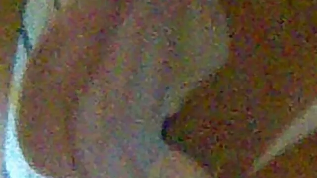 XXX pas d'inscription  Fille avec subverti pigment a couru films x femmes mures dans la chatte