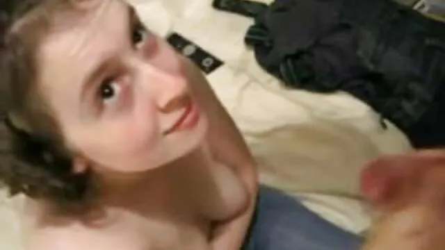 XXX pas d'inscription  Baker faker dans le video sexe adultes rasage petite amie se masturbe